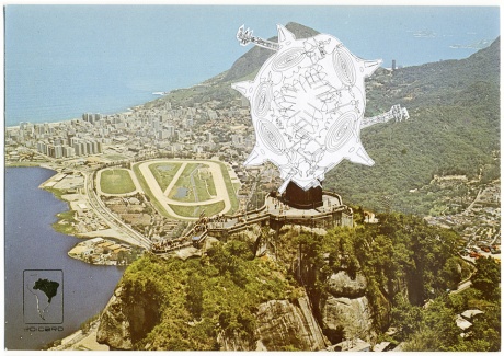 Kim Schoenstadt, Sightline Series, 2011|Brasil (Aerial View)|Gefunde Postkarte und Zeichnung|15 x 10,5 cm