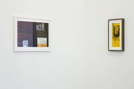 |Hubert Becker, M29, 2013, |C-Print, 24 x 36 cm, Aufl. 10 + 2 AP|Katarina Burin, Exhibition, view toward entrance, Vienna, 1921, 2010-2012|Liberated Handicraft 23,5 x 9,5 cm