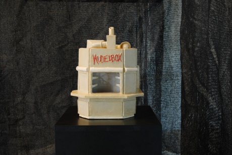Ina Weber|Nudelbox, 2014|Keramik glasiert|28 x 22,5 x 24 cm
