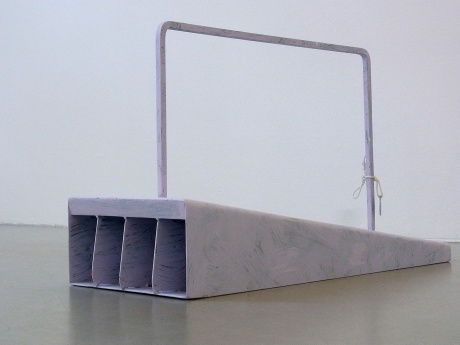 Ventilation Mimikry|Ulrich Strohtjohann|STRÖMER (violett), 2016|Metall, Farbe, 31 x 20 x 50 cm